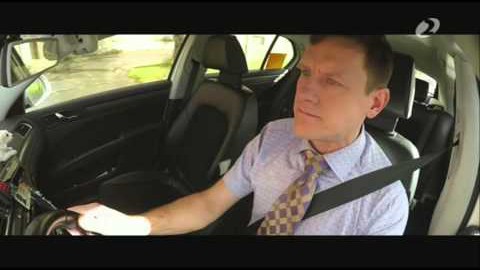 VIDEO: Jan Uuspõld laulab autos laulu 