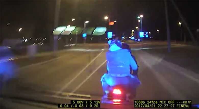 VAATA VIDEOT TAGAAJAMISEST, KUS politsei rammis Tallinnas suurel kiirusel mootorratast