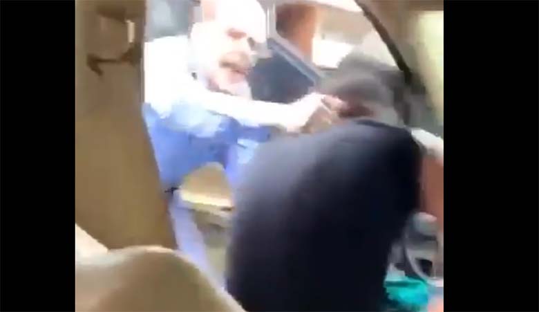 VIDEO: VAATA, kuidas politsei purjus autojuhti peksab - kas selline käitumine on õige?