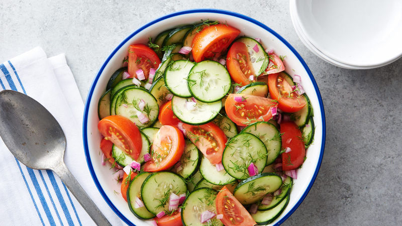 Sa ilmselt ei teadnud seda? Tomatit ja kurki ei tohiks süüa ühe salatina!