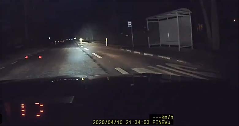 VIDEO: TOHOH – vaata, mis liikluspolitseinik Darvy Kõdaril esimest korda elus auto eest läbi jooksis