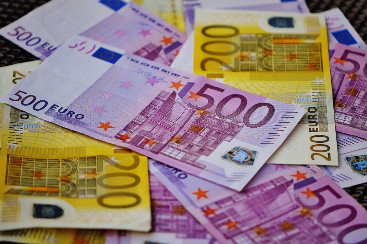 money, seem, euro bills, currency, finance, dollar bill, banknote, euro notes, euro, lots, save up, paper money, 500 euro, 200 euro, euro, euro, euro, euro, euro , raha