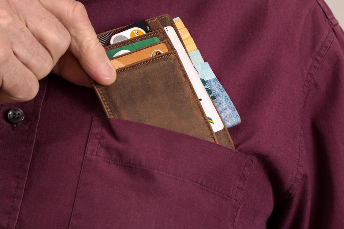 wallet, credit card, cash, investment, money, financial, finance, financial planning, shopping, paying, commerce, wealth, buy, payment, currency, poor, rich, budget, savings, banking, purchase, banknote, coin, pay, economy, business, wallet, wallet, wallet, wallet, wallet, credit card, credit card, credit card, budget, budget, budget