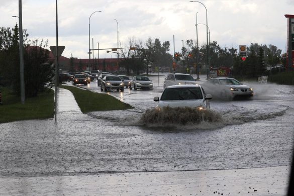 flooded, road, flood, flooding, storm, rain, water, nature, wet, thunderstorm, city