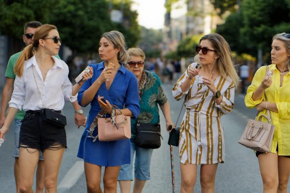 people, promenade, women, girls, casual, walk, ice cream, bags, street, urban, relaxation, weekend